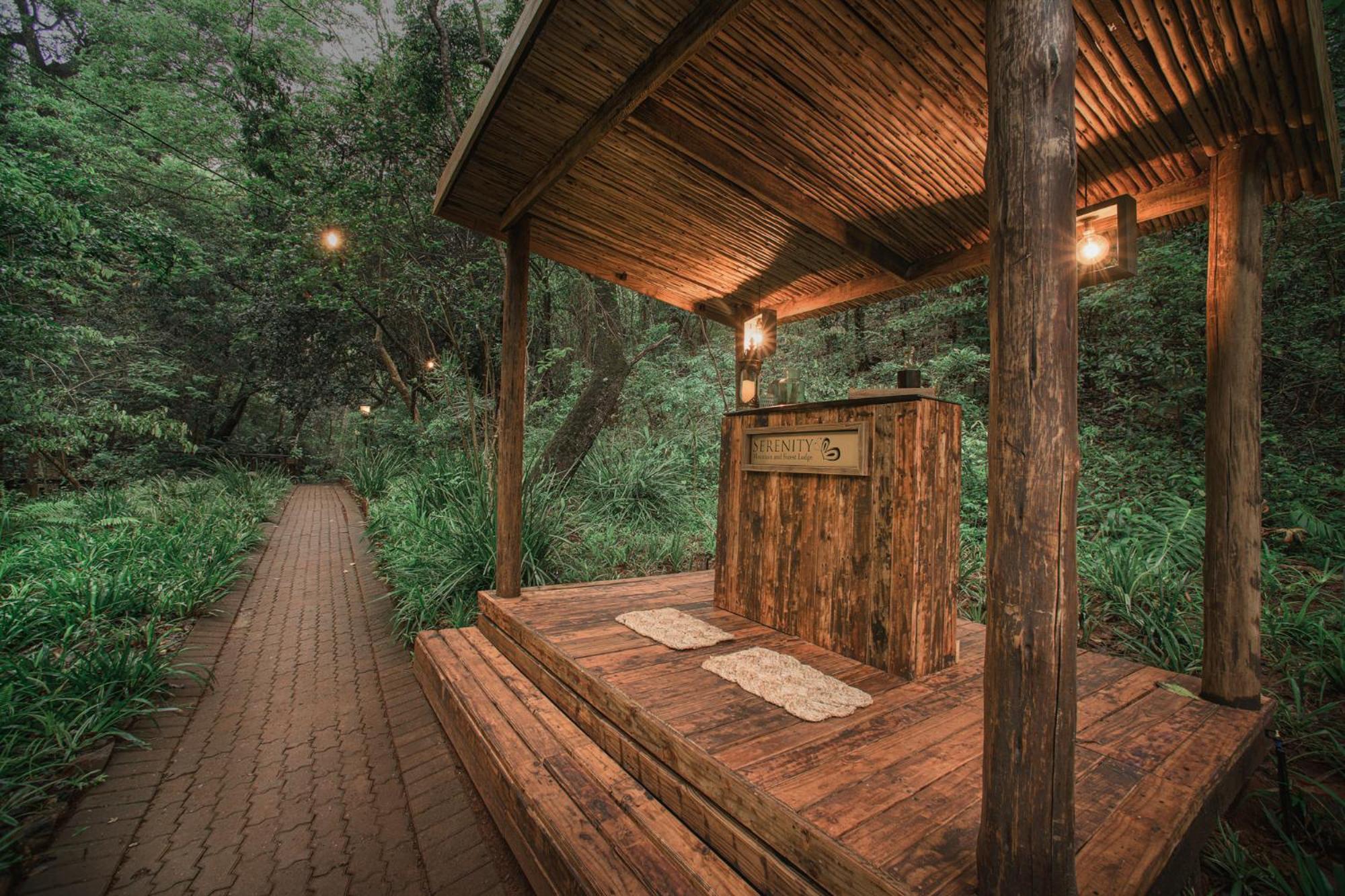 Serenity Mountain And Forest Lodge Malalane Bagian luar foto